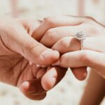 イギリス　高級　ハイブランド　ジュエリー　アクセサリー　結婚指輪　婚約指輪
