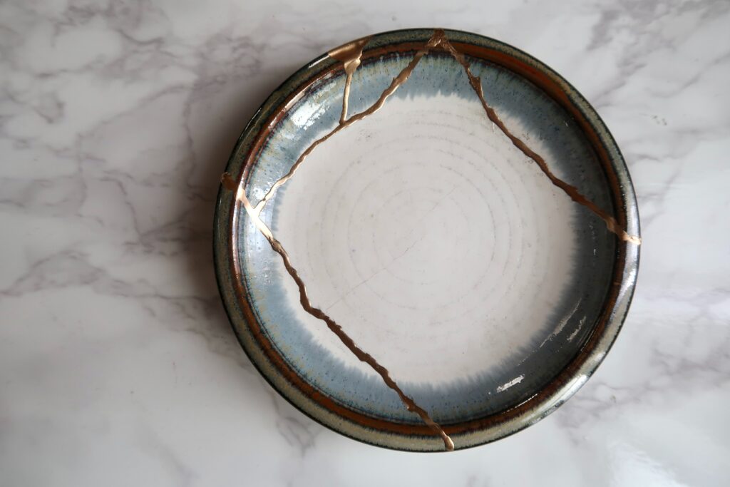 Kintsugi workshop in Japan